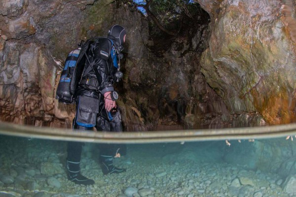 dsc-0349-foto-taucher-unterwasserfotografie-kroatien-krk-kallweit-drysuit42FBF1A6-AD6A-4425-B234-26F664939CB0.jpg